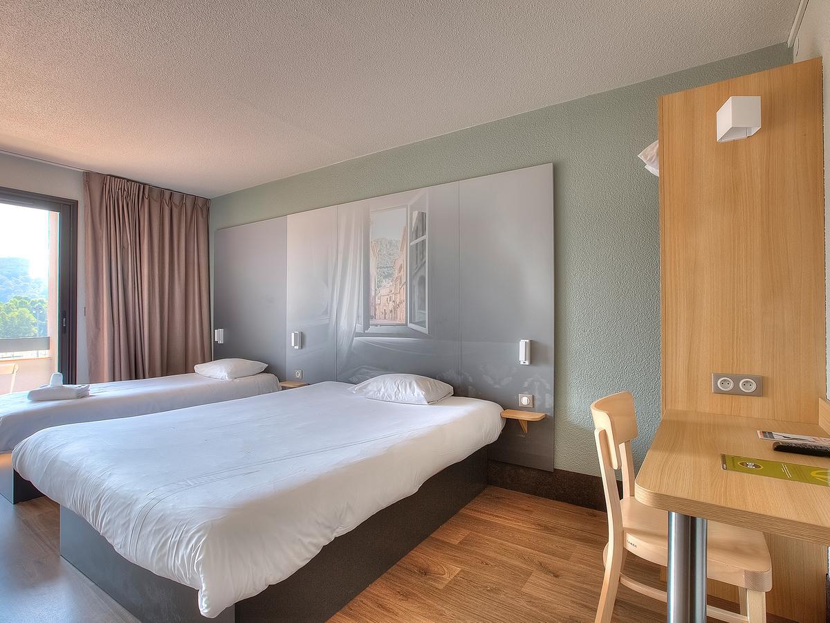 B&B Hotel Villeneuve Loubet Village Exteriör bild